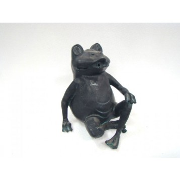 Grenouille assise
